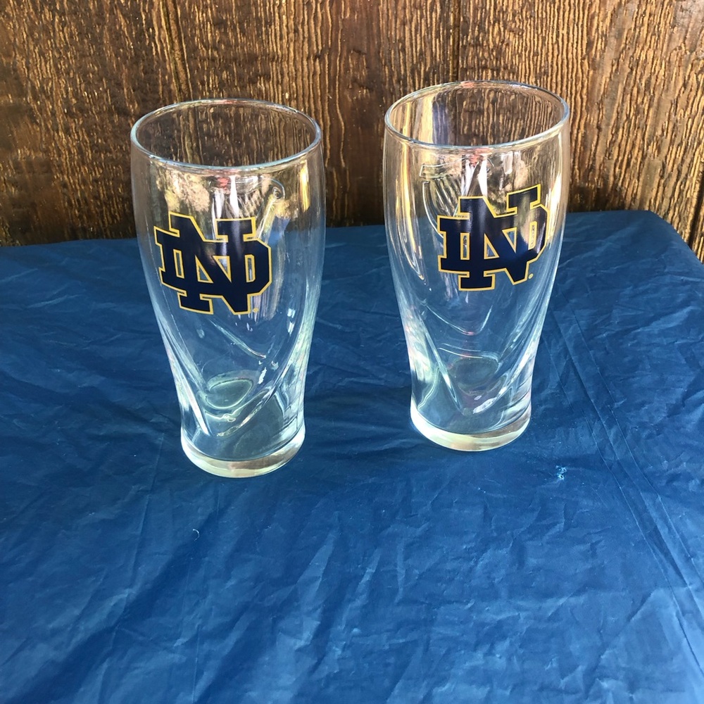 2 Notre Dame Fighting Irish 16oz. Guinness Harp Logo Pint Glass